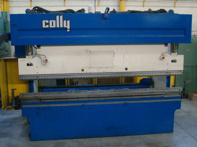 PRESSE PLIEUSE COLLY 3 Mx75 T - Machine d'occasion N°579 - Photo avant mise en conformité